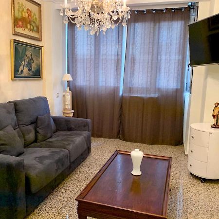 Apartamentos Torr Av America - Lopez De Hoyos - Chamartin マドリード エクステリア 写真