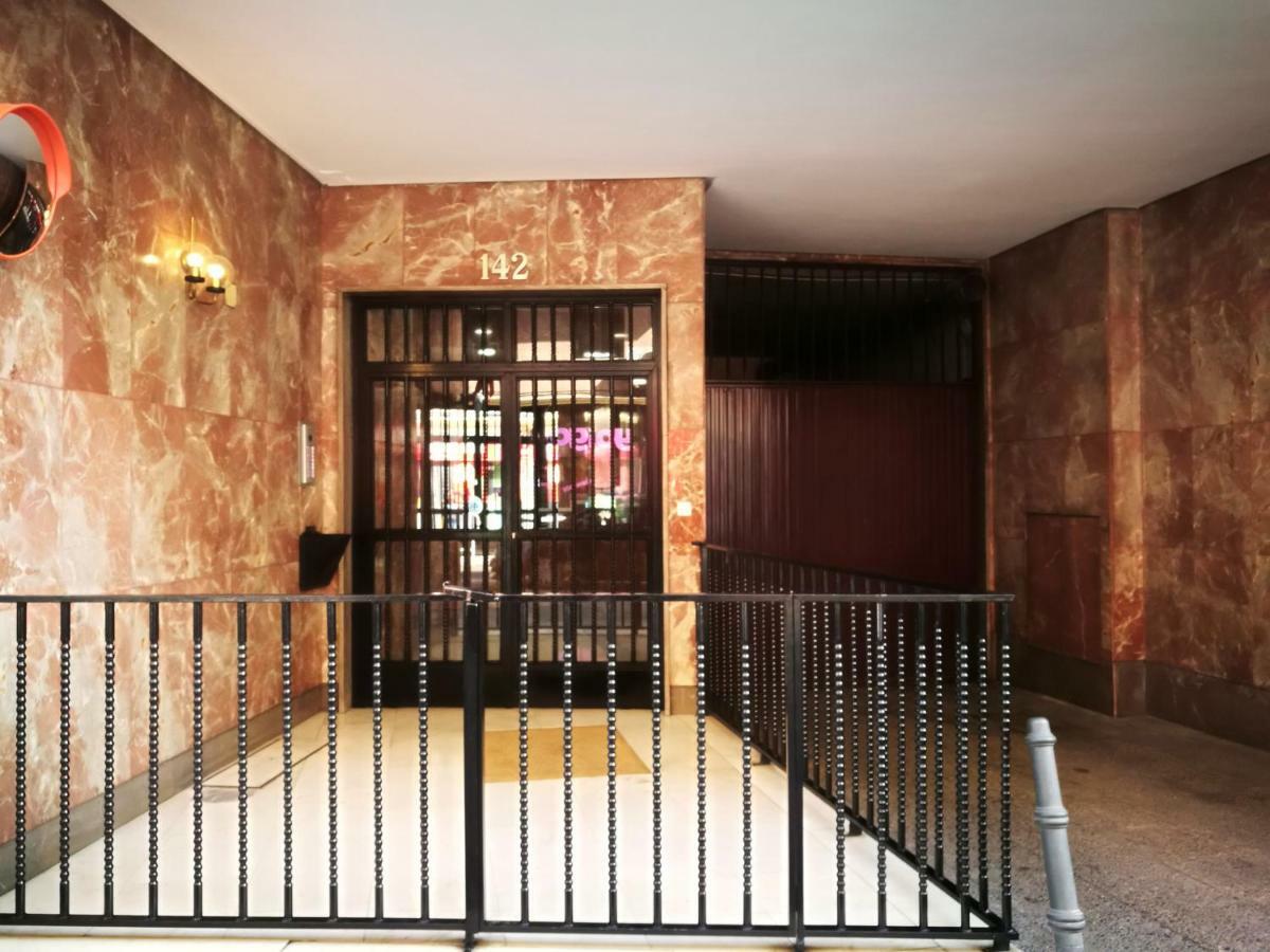 Apartamentos Torr Av America - Lopez De Hoyos - Chamartin マドリード エクステリア 写真
