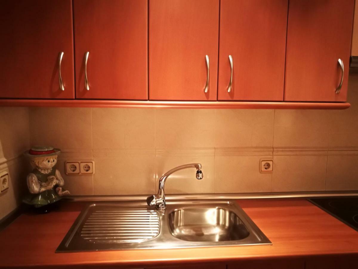 Apartamentos Torr Av America - Lopez De Hoyos - Chamartin マドリード エクステリア 写真