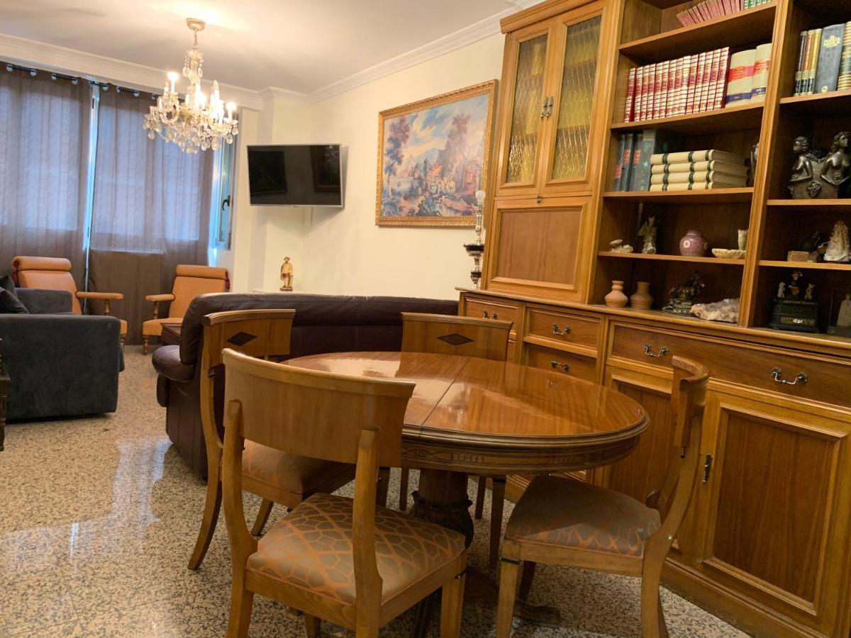 Apartamentos Torr Av America - Lopez De Hoyos - Chamartin マドリード エクステリア 写真