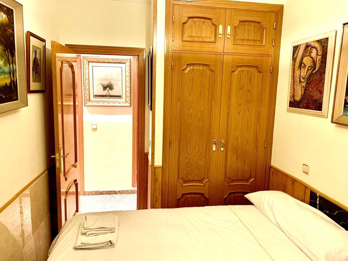 Apartamentos Torr Av America - Lopez De Hoyos - Chamartin マドリード エクステリア 写真