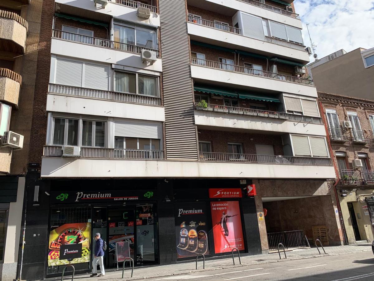 Apartamentos Torr Av America - Lopez De Hoyos - Chamartin マドリード エクステリア 写真