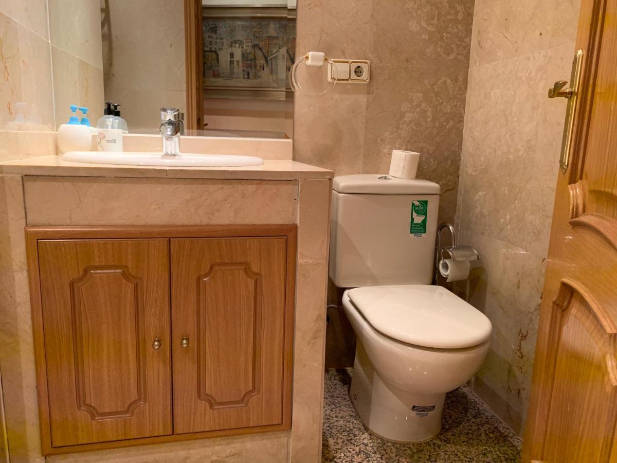 Apartamentos Torr Av America - Lopez De Hoyos - Chamartin マドリード エクステリア 写真